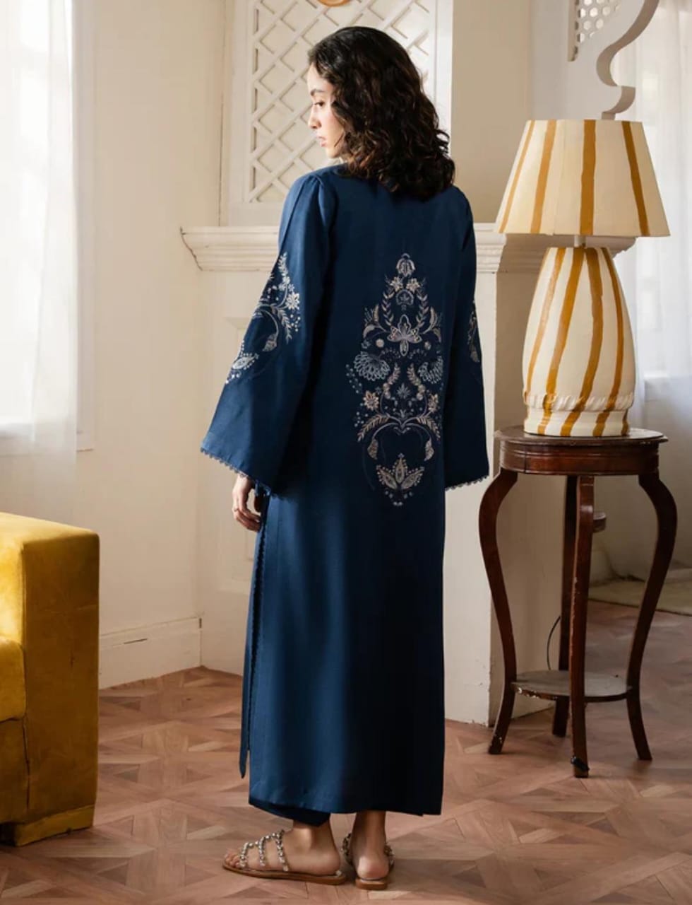 Elegant blue 2-piece Karandi suit full look – winter ready-to-wear embroidered outfit