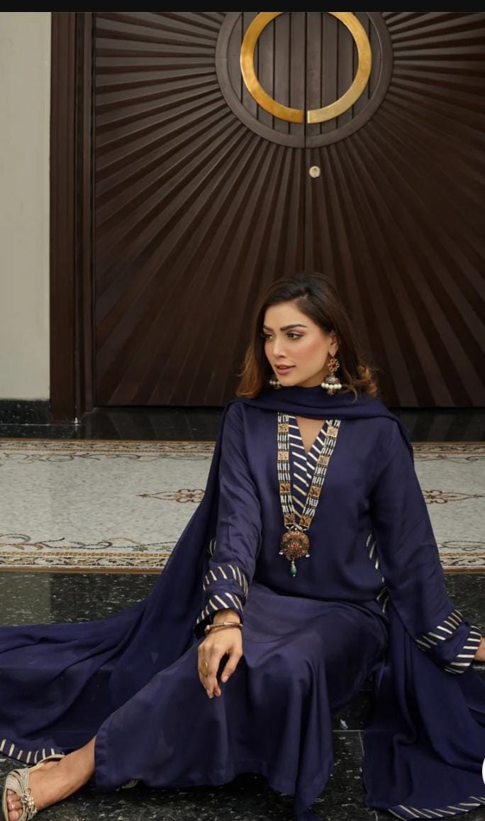 Solid color Pakistani summer dress for women made from silk viscose fabric
