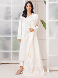 Woman wearing a white traditional outfit with a blurred background