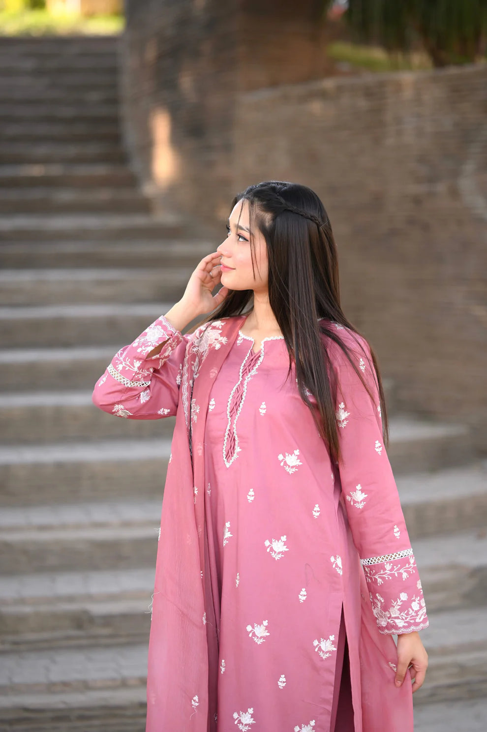 Embroidered 3-Piece Lawn Suit with Chiffon Dupatta