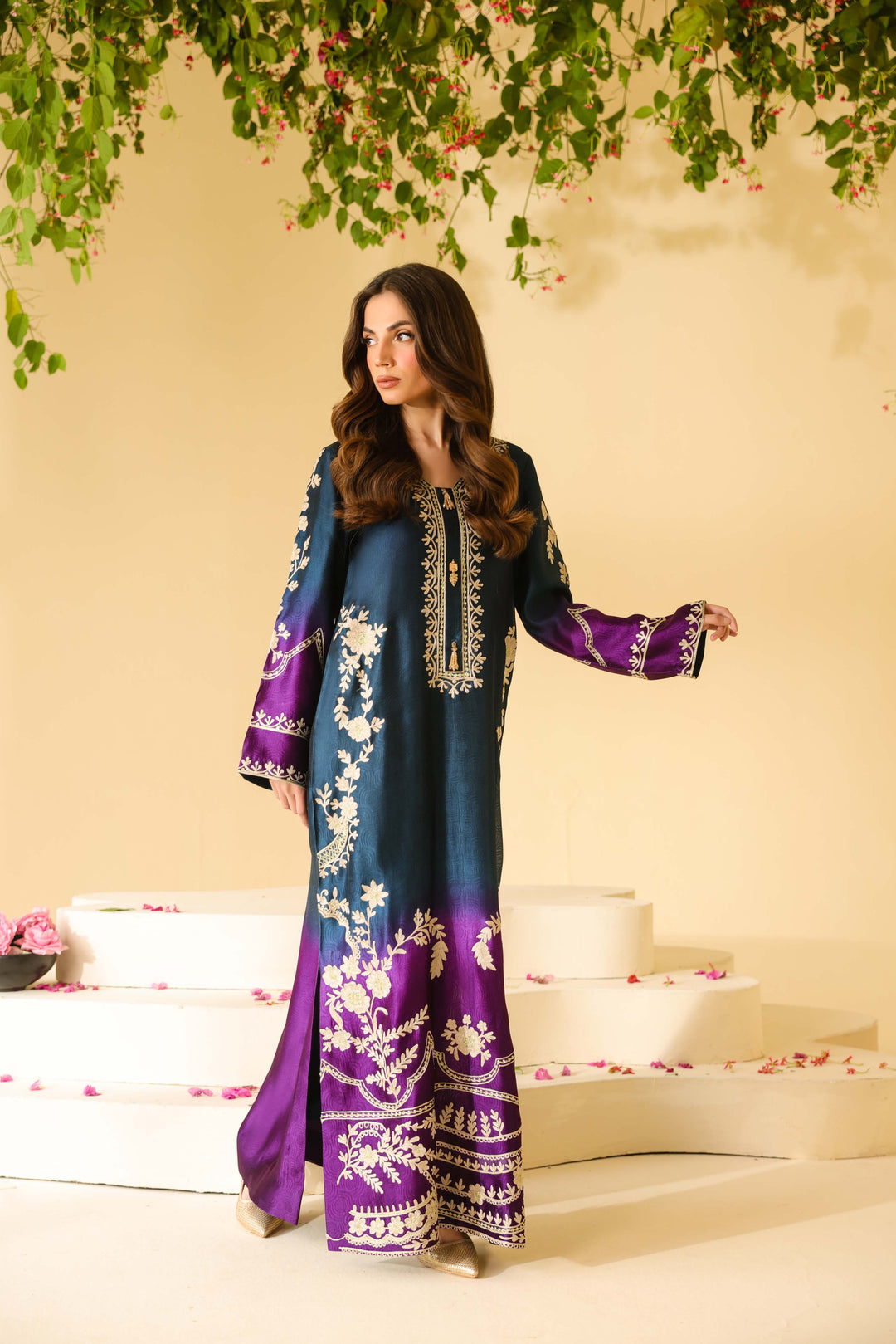 Women’s deep purple silk grip kurta with straight trouser